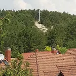 Istvan *