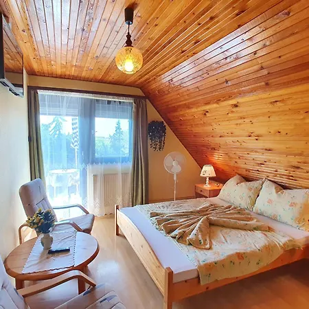Istvan Apartment Vonyarcvashegy